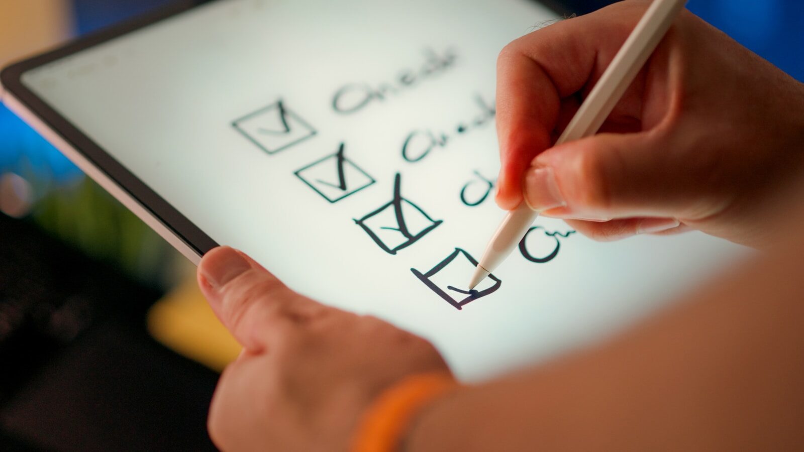 Checklist for scoring ERP implementation readiness framework dimensions